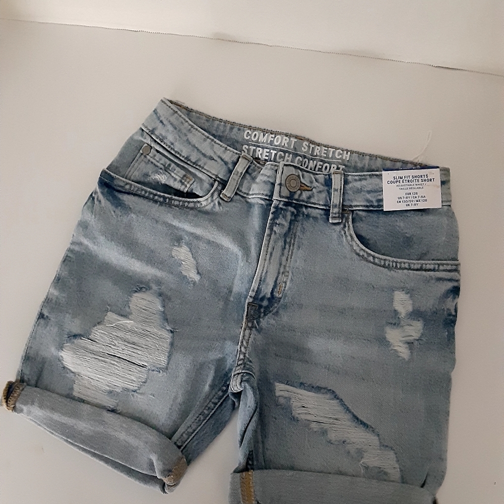 NWT LOT OF BRAND NEW BOYS CLOTHESI